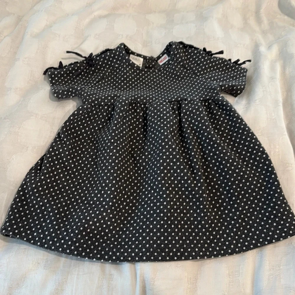 Zara Polka dot dress, girls 2T, sleeve bow detail